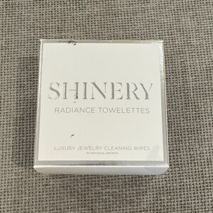 Shinery Radiance Towelettes luxury jewelry cleaning wipes 9 individual sachets